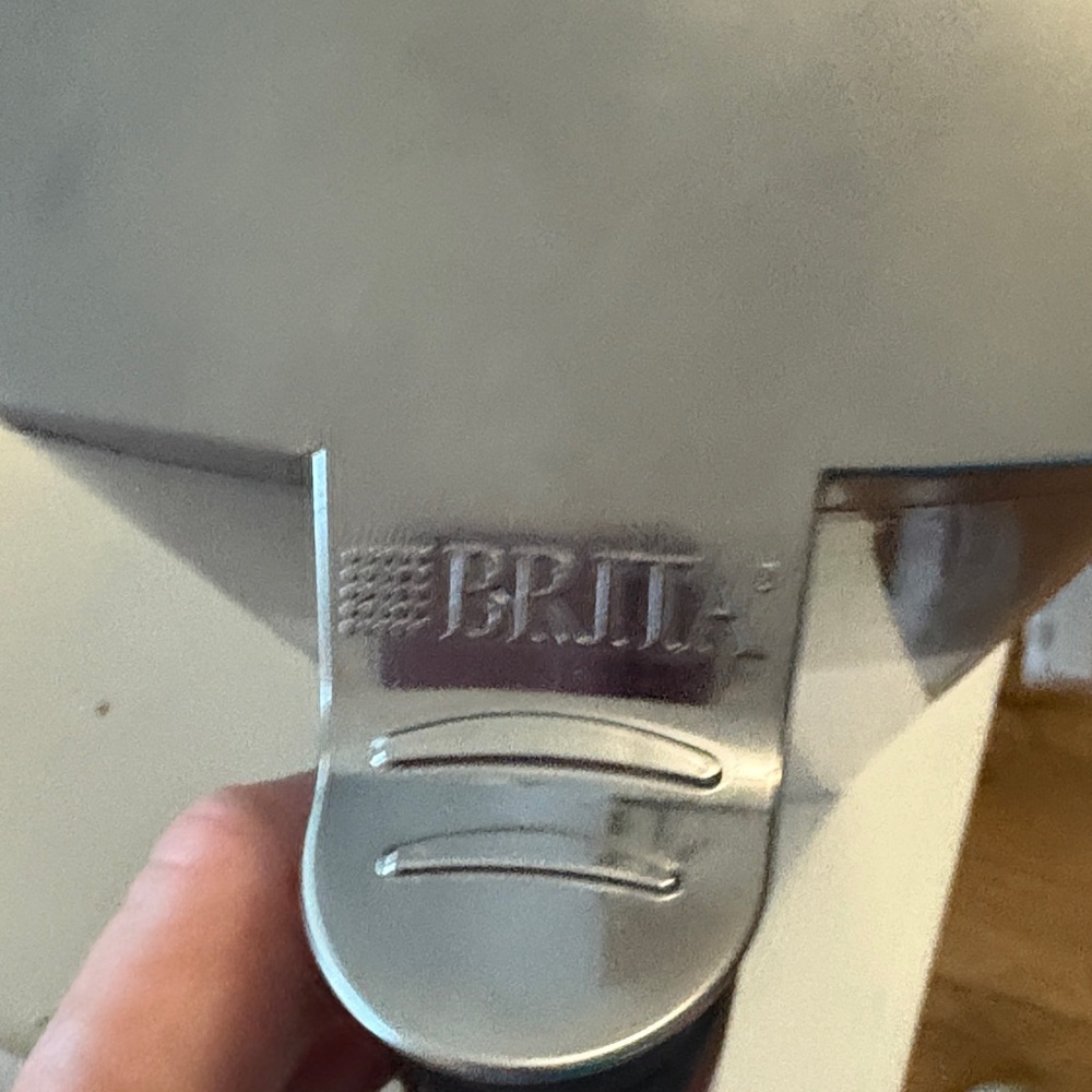 Brita Silver Water Filtration System - Picture 2 of 8